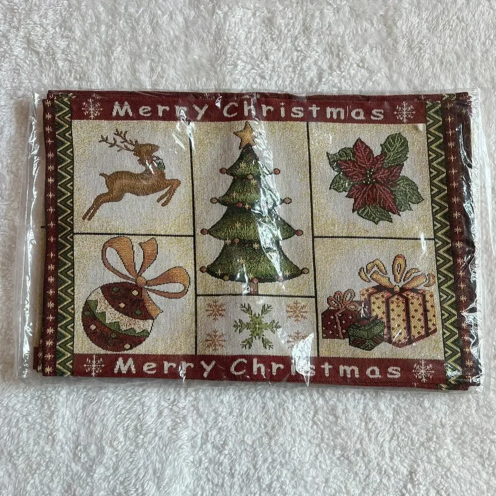 Reindeer Present Christmas Tree Tapestry Table‎ Runner 59in Long and 4 Placemats